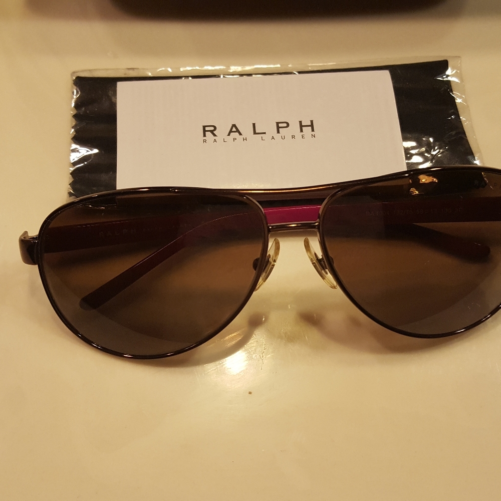 Aviator sunglasses